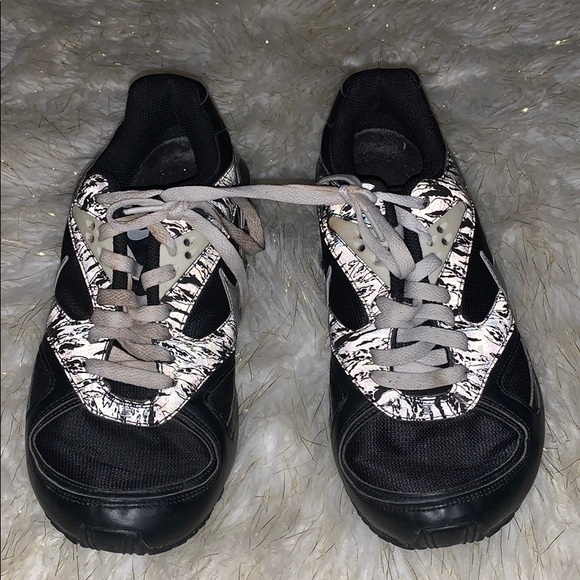 Nike Shoes - Nike shox